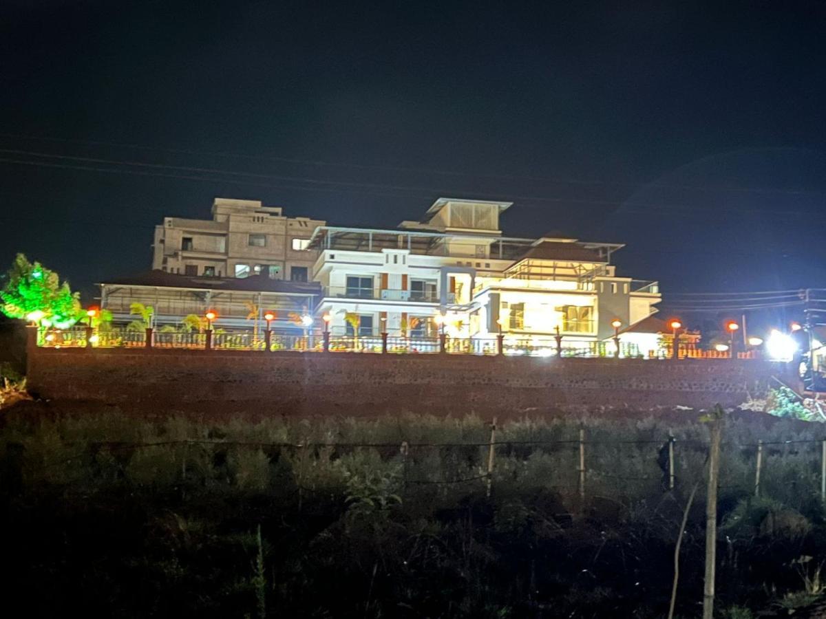 Arc Valley Resort Mahābaleshwar Exteriör bild