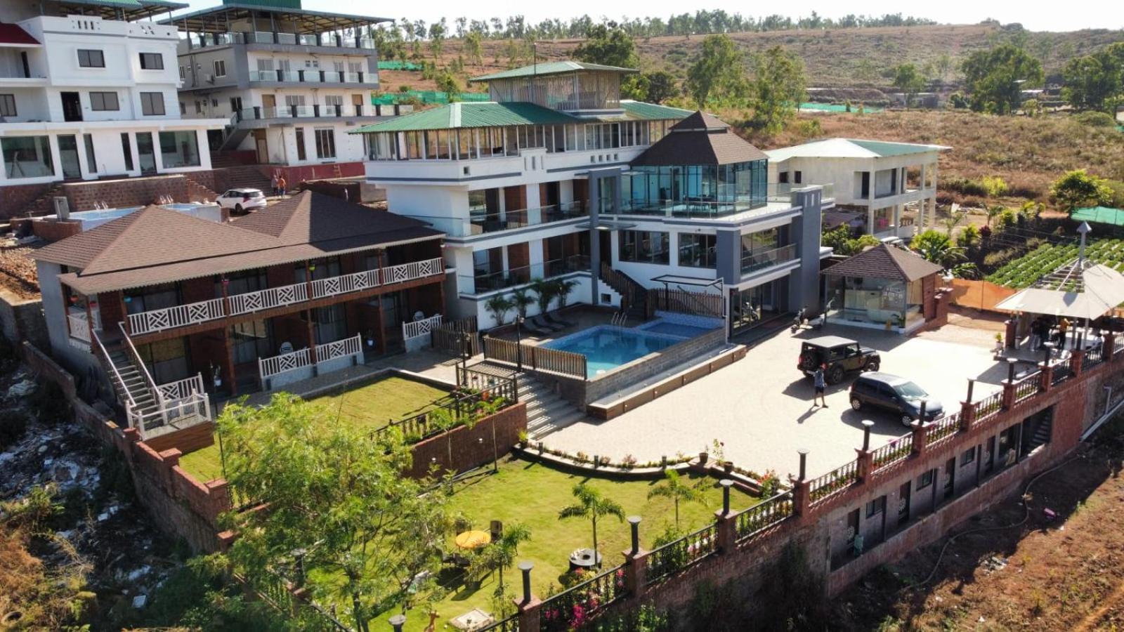 Arc Valley Resort Mahābaleshwar Exteriör bild