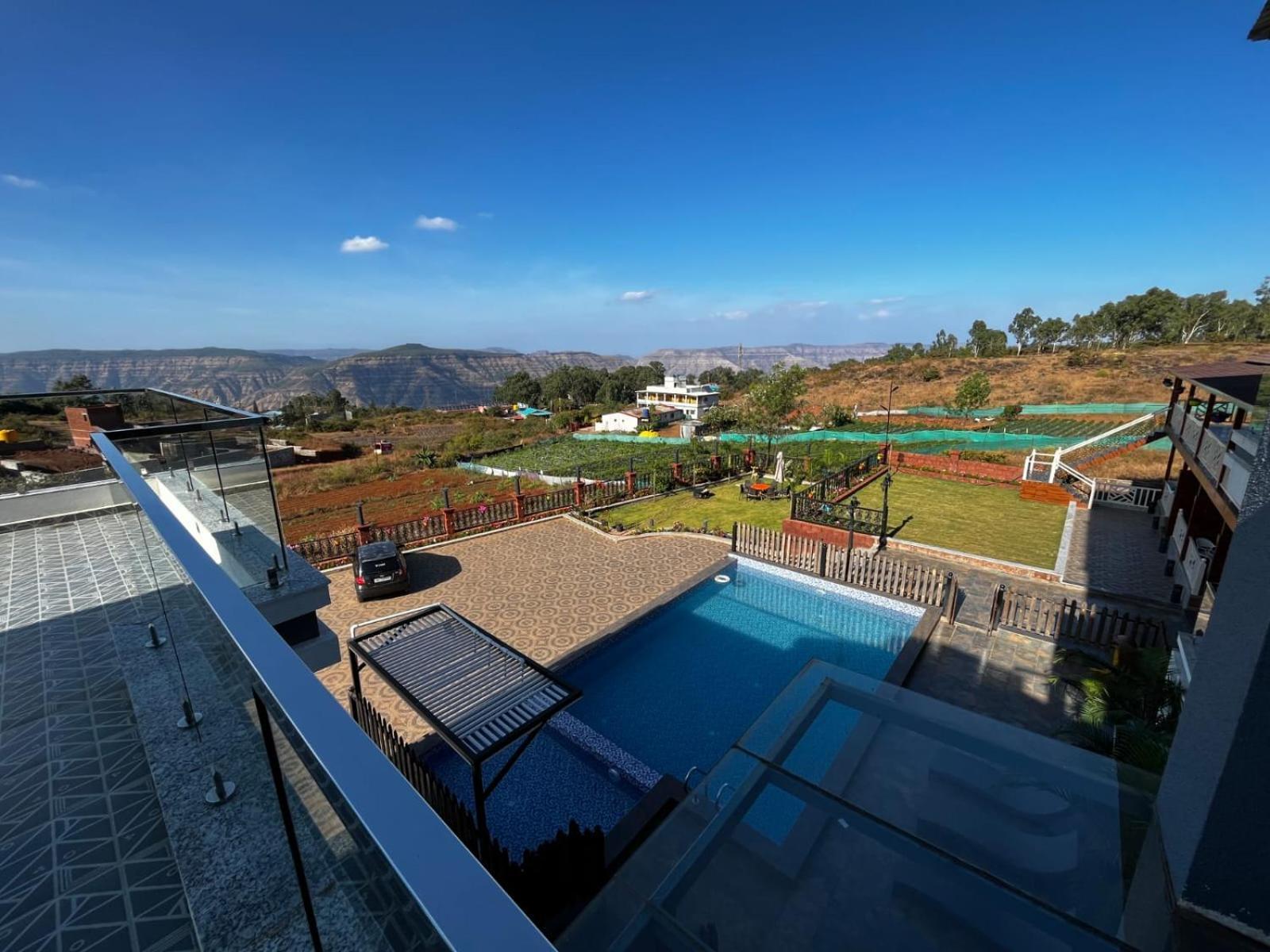Arc Valley Resort Mahābaleshwar Exteriör bild