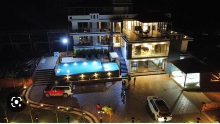 Arc Valley Resort Mahābaleshwar Exteriör bild