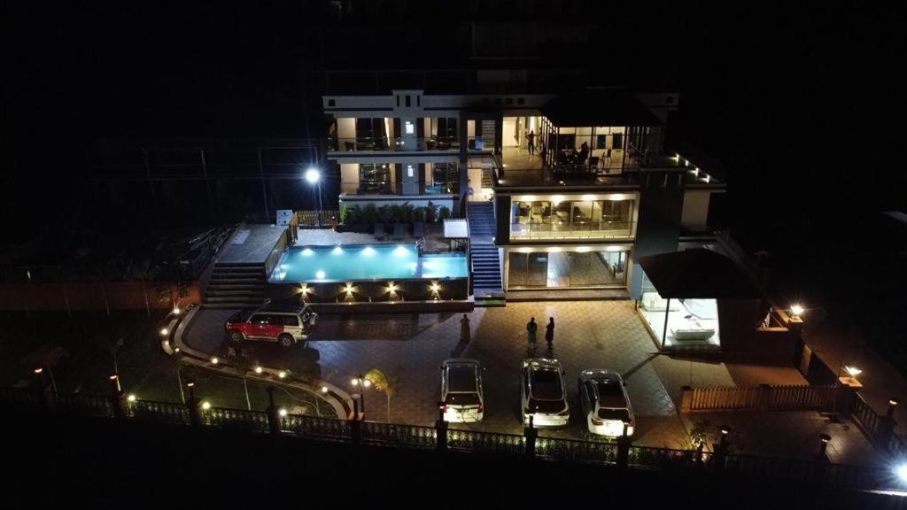 Arc Valley Resort Mahābaleshwar Exteriör bild